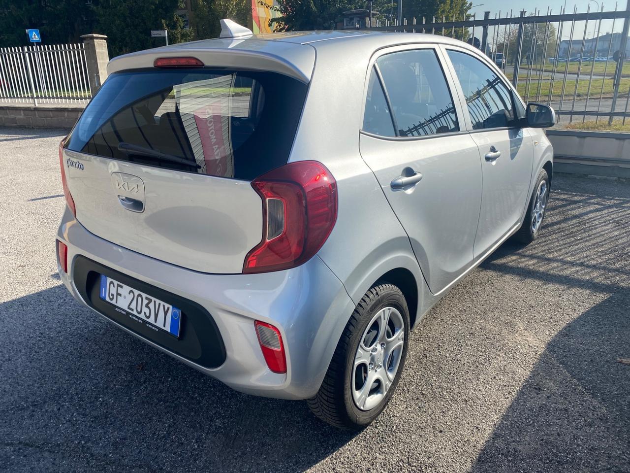 Kia Picanto 1.0 12V 5 porte Urban