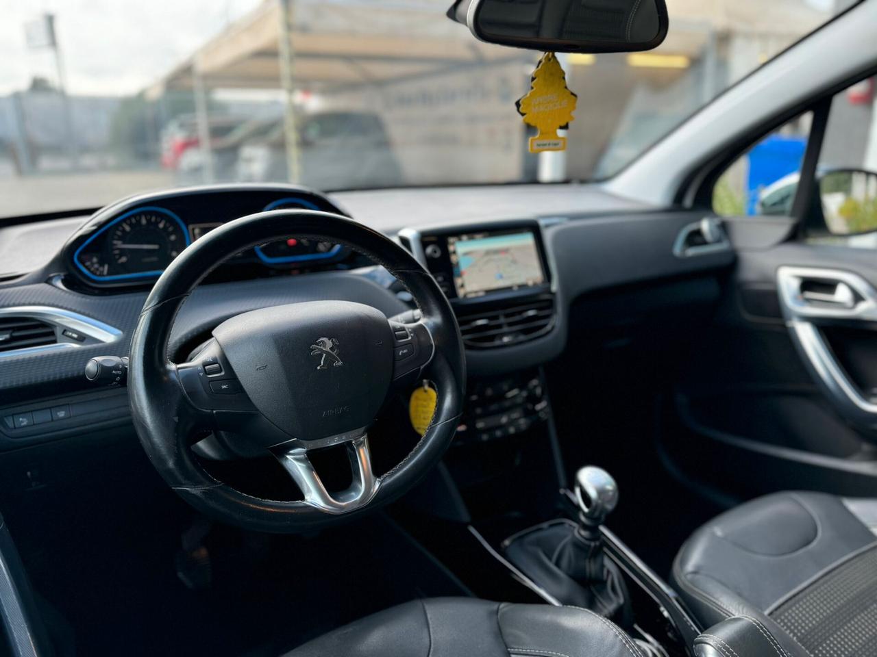 Peugeot 2008 BlueHDi 120 S&S Allure