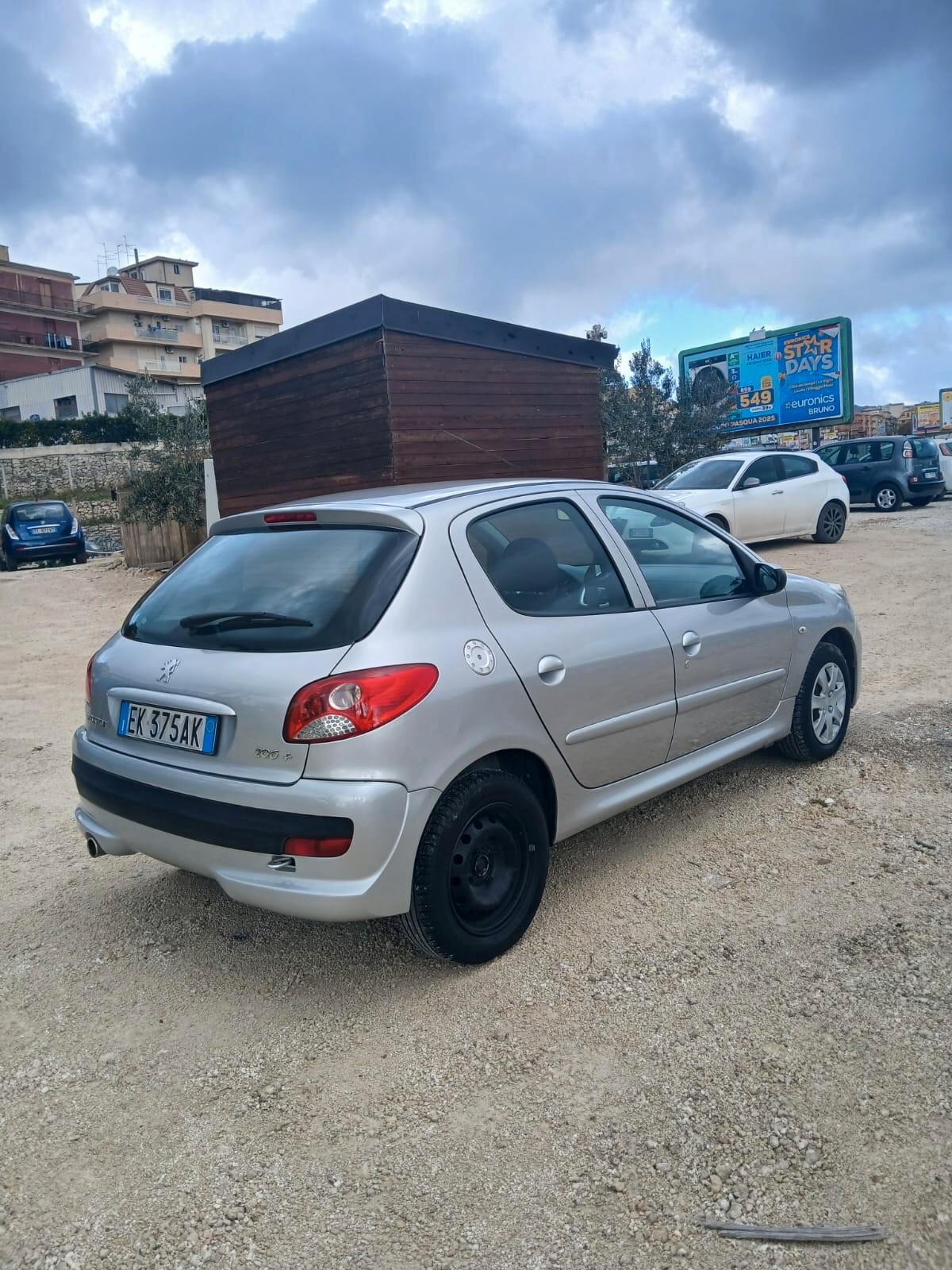 Peugeot 206 Plus 1.4 HDi 70CV 5p. Energie