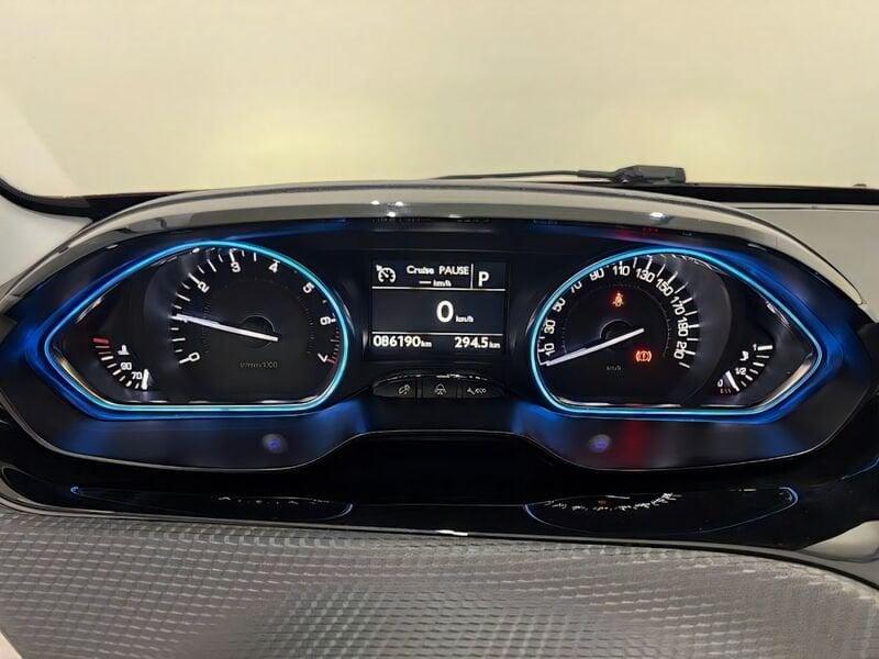 Peugeot 2008 BlueHDi 120 S&S Allure