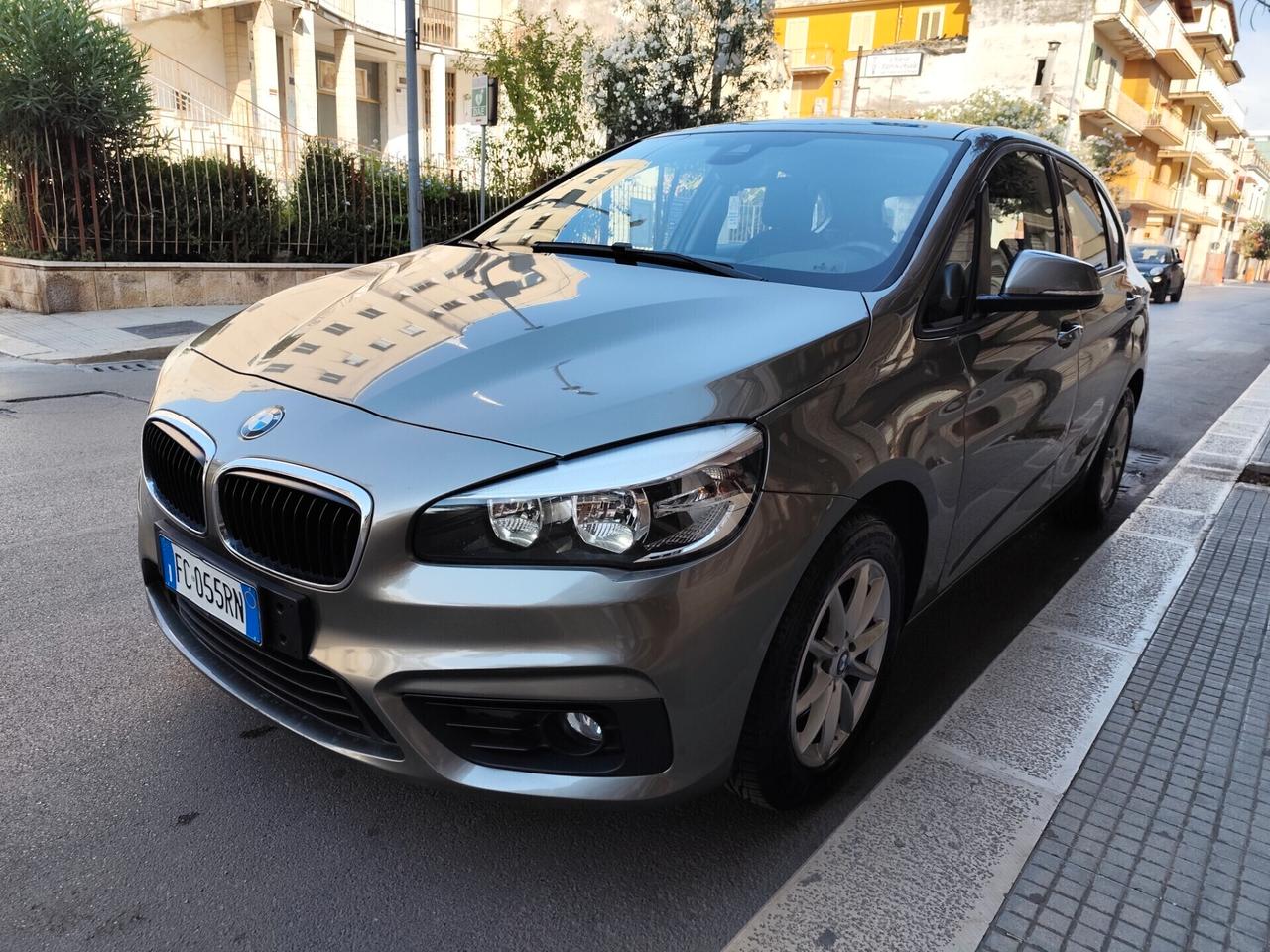 BMW 218d Active Tourer 150CV AUTOMATICA NAVI