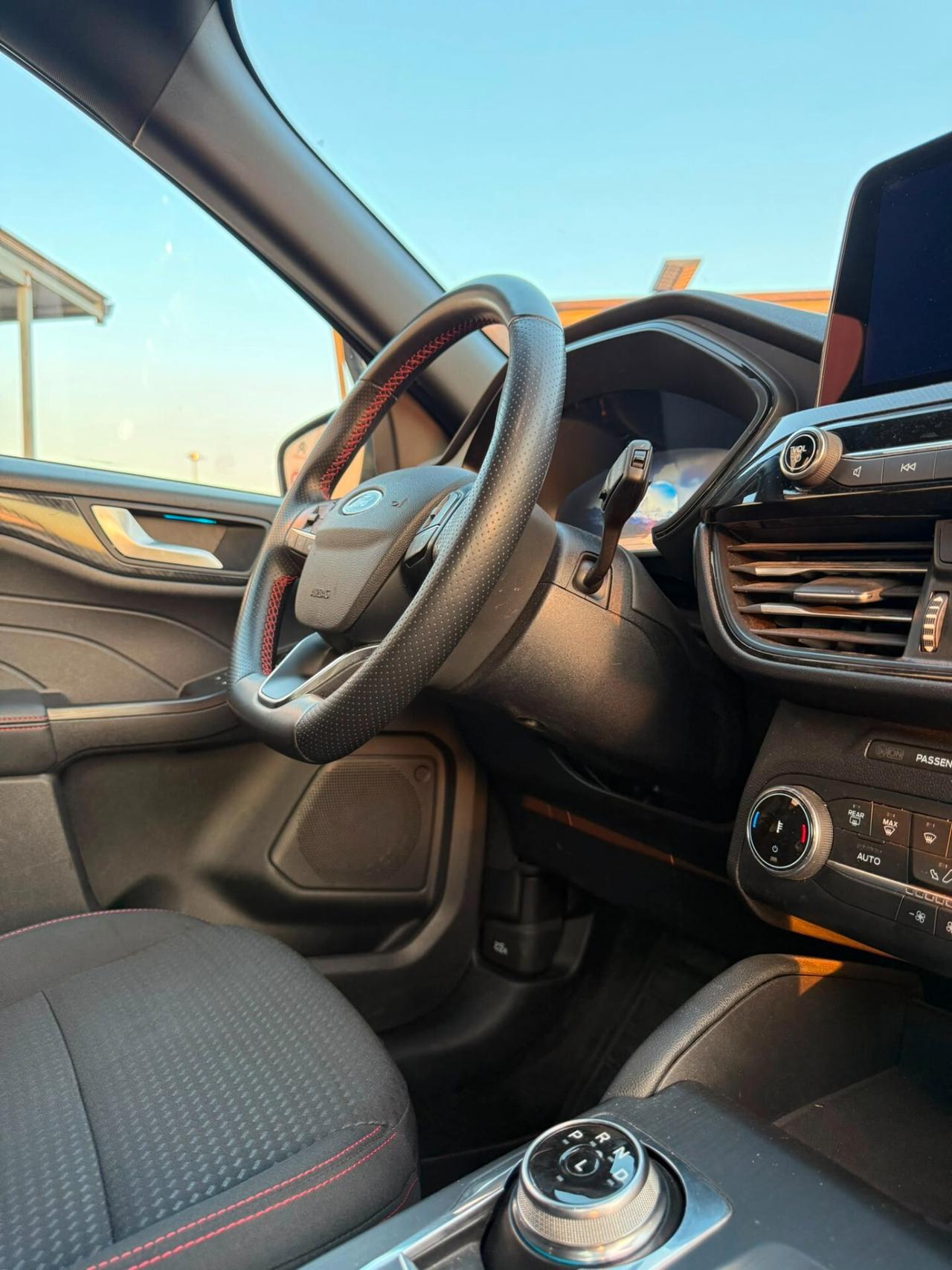 Ford Kuga 2.5 Plug In Hybrid 225 CV CVT 2WD ST-Line