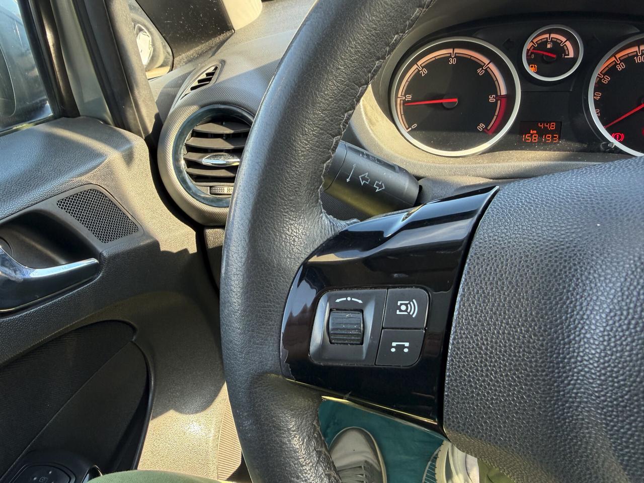 Opel Corsa 1.3 CDTI 75CV Edition10 /158.000KM