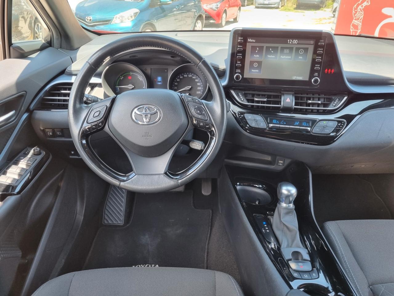 Toyota C-HR 2.0 Hybrid E-CVT Trend