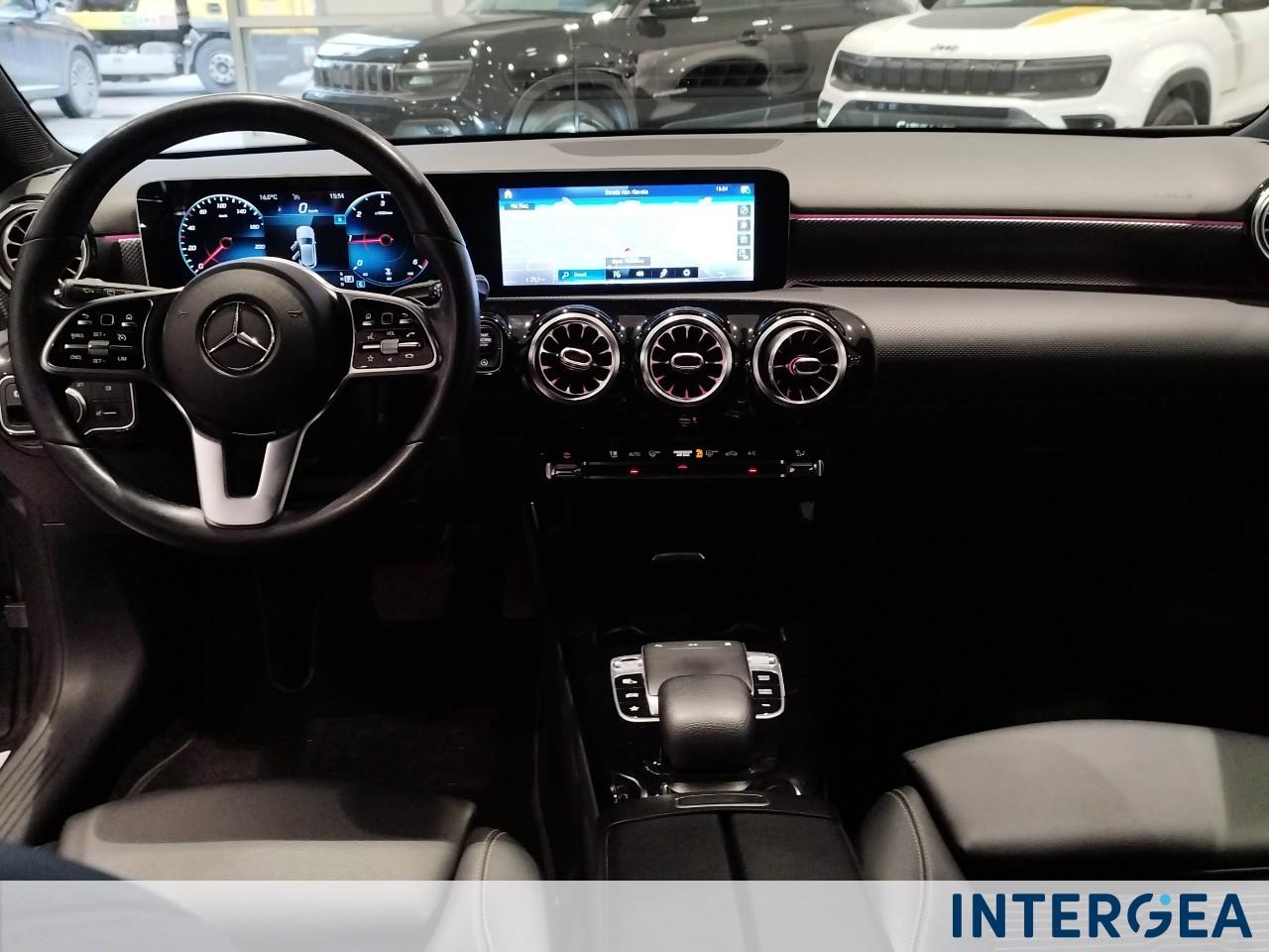 Mercedes-Benz A 180 d Premium auto