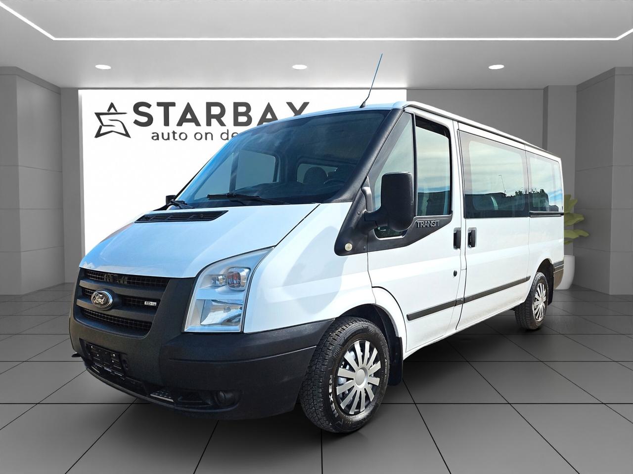 FORD TRANSIT TOURNEO/BUS 9 posti climatizzato