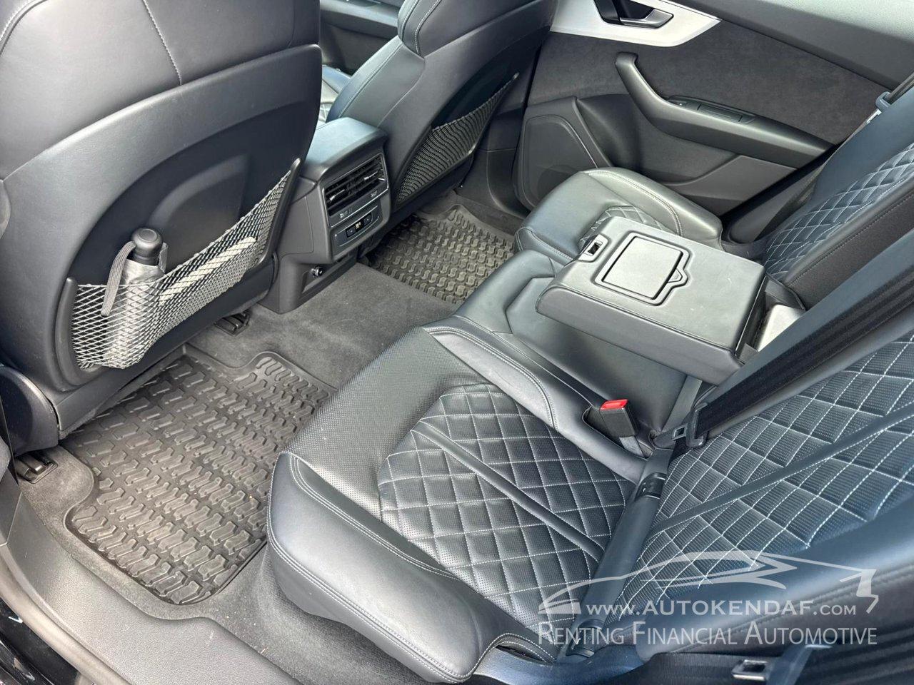 Audi Q8 55 3.0 tfsi e Sport quattro tiptronic