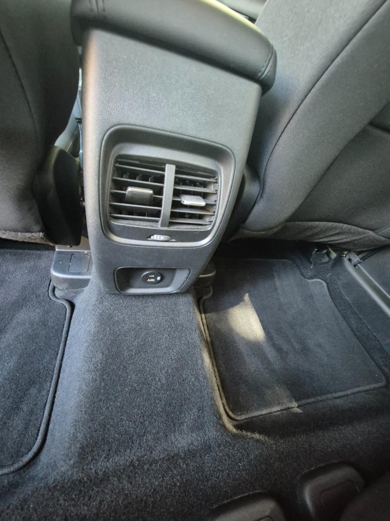 Ford Kuga 1.5 EcoBlue 120 CV autom. Titanium Business