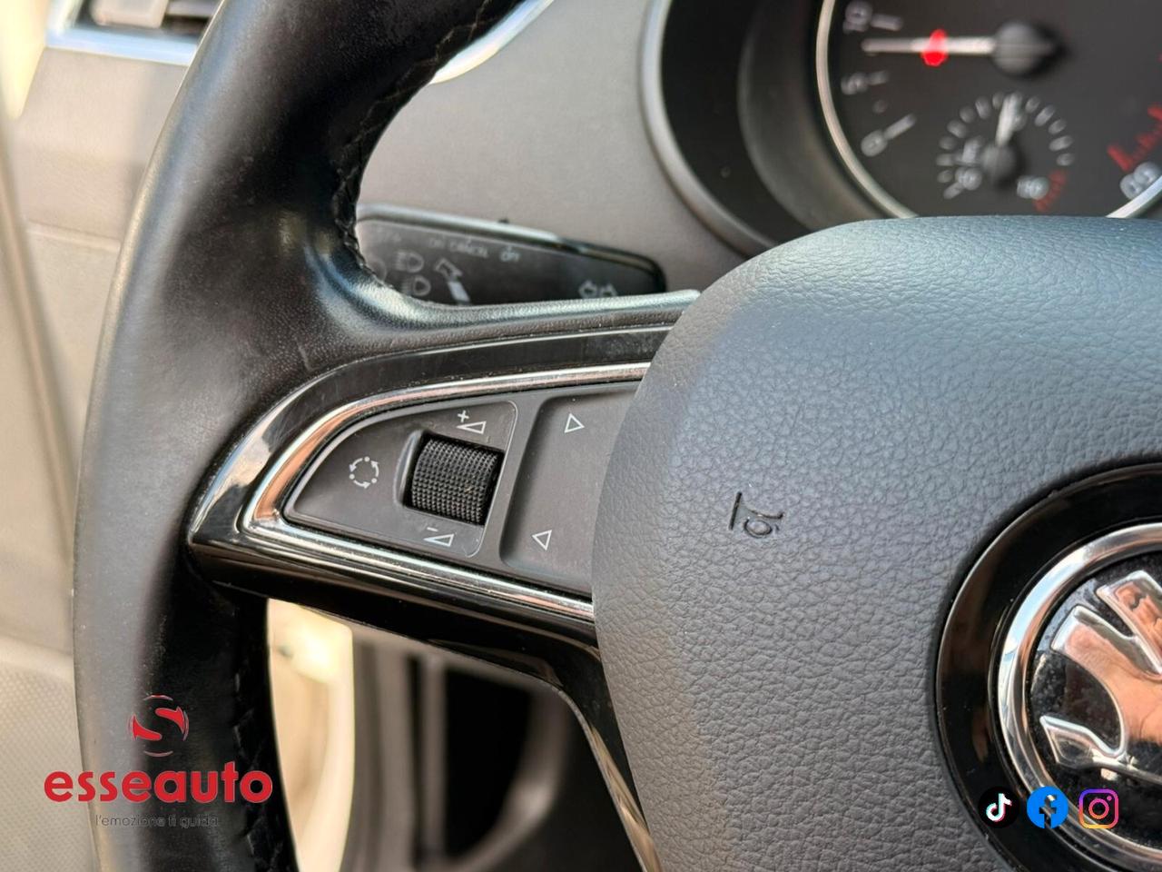 Skoda Octavia 1.6 TDI CR 105 CV Wagon Elegance