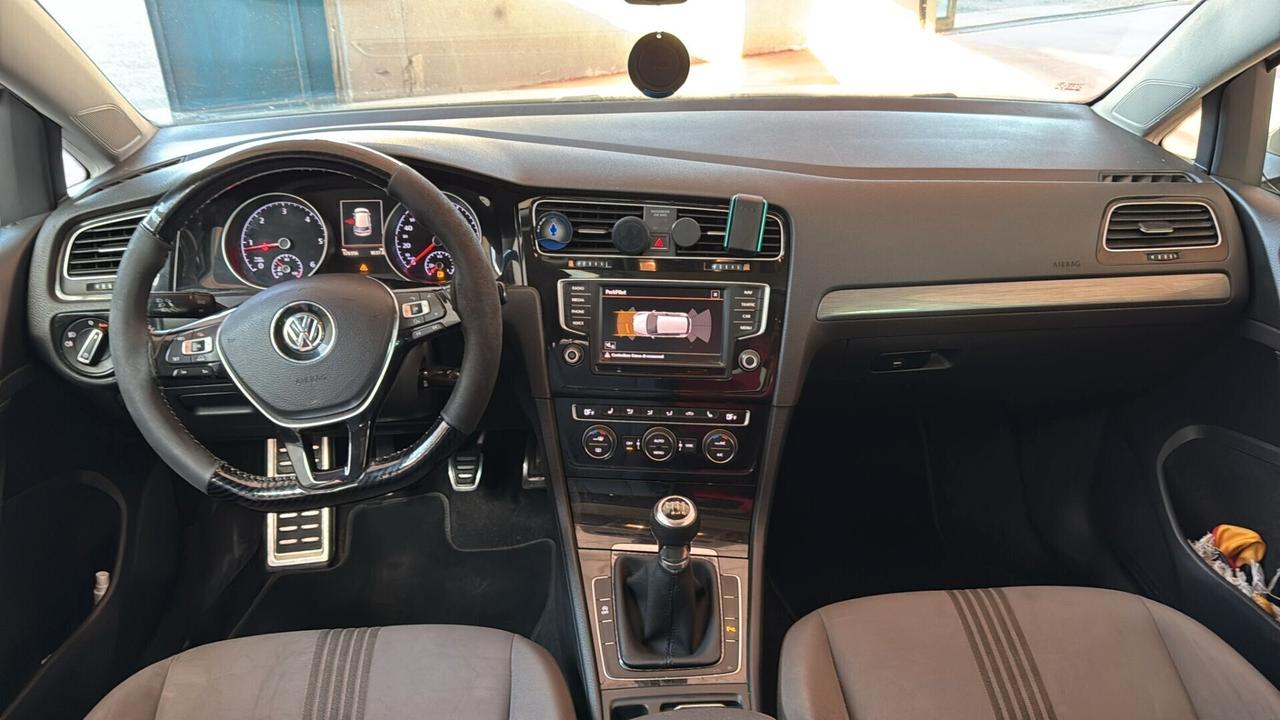 Volkswagen Golf 2.0 TDI 5p. 4MOTION Highline BlueMotion Technology