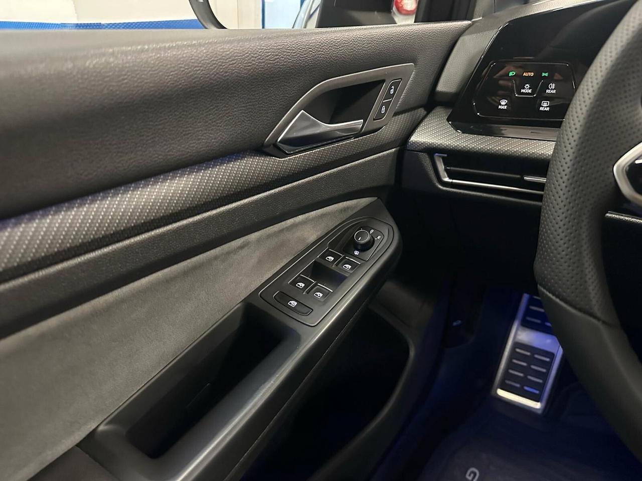 Volkswagen Golf 2.0 TDI 150 CV SCR Style