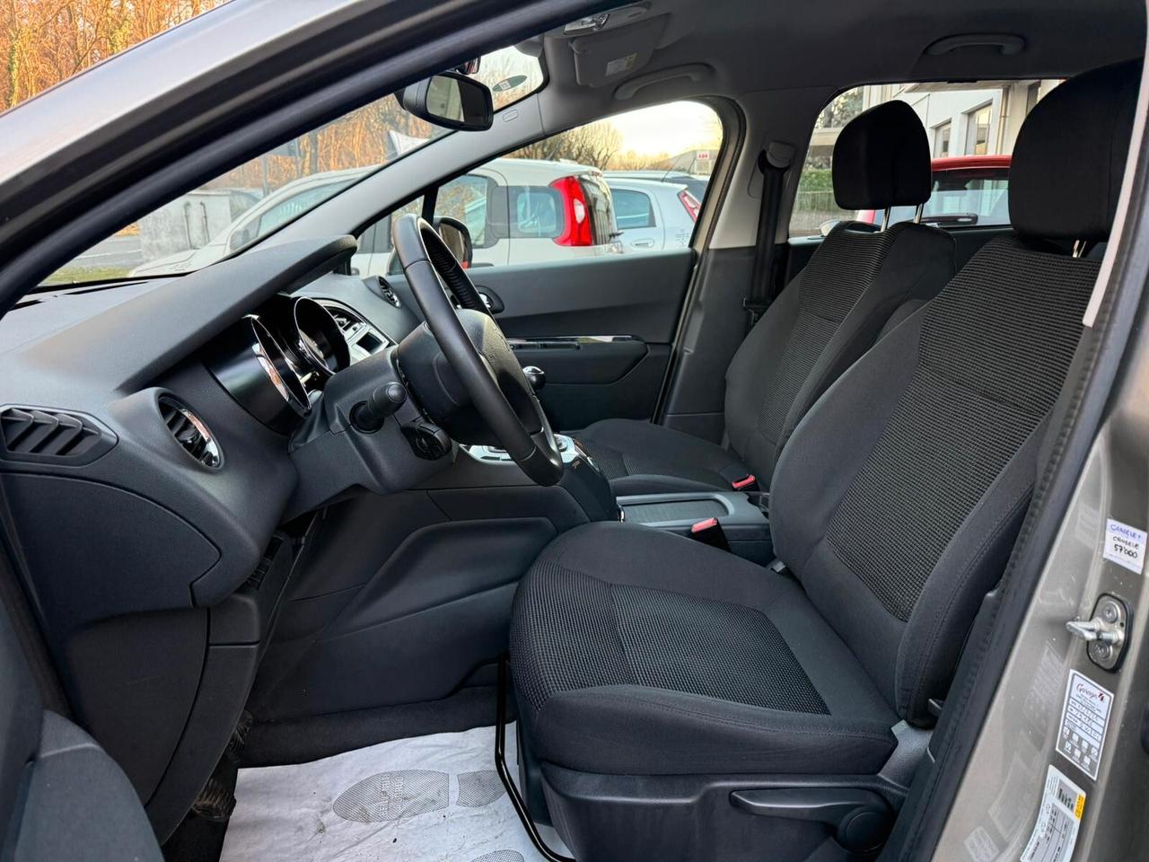 Peugeot 5008 7 POSTI 156CV BENZINA S&S Allure