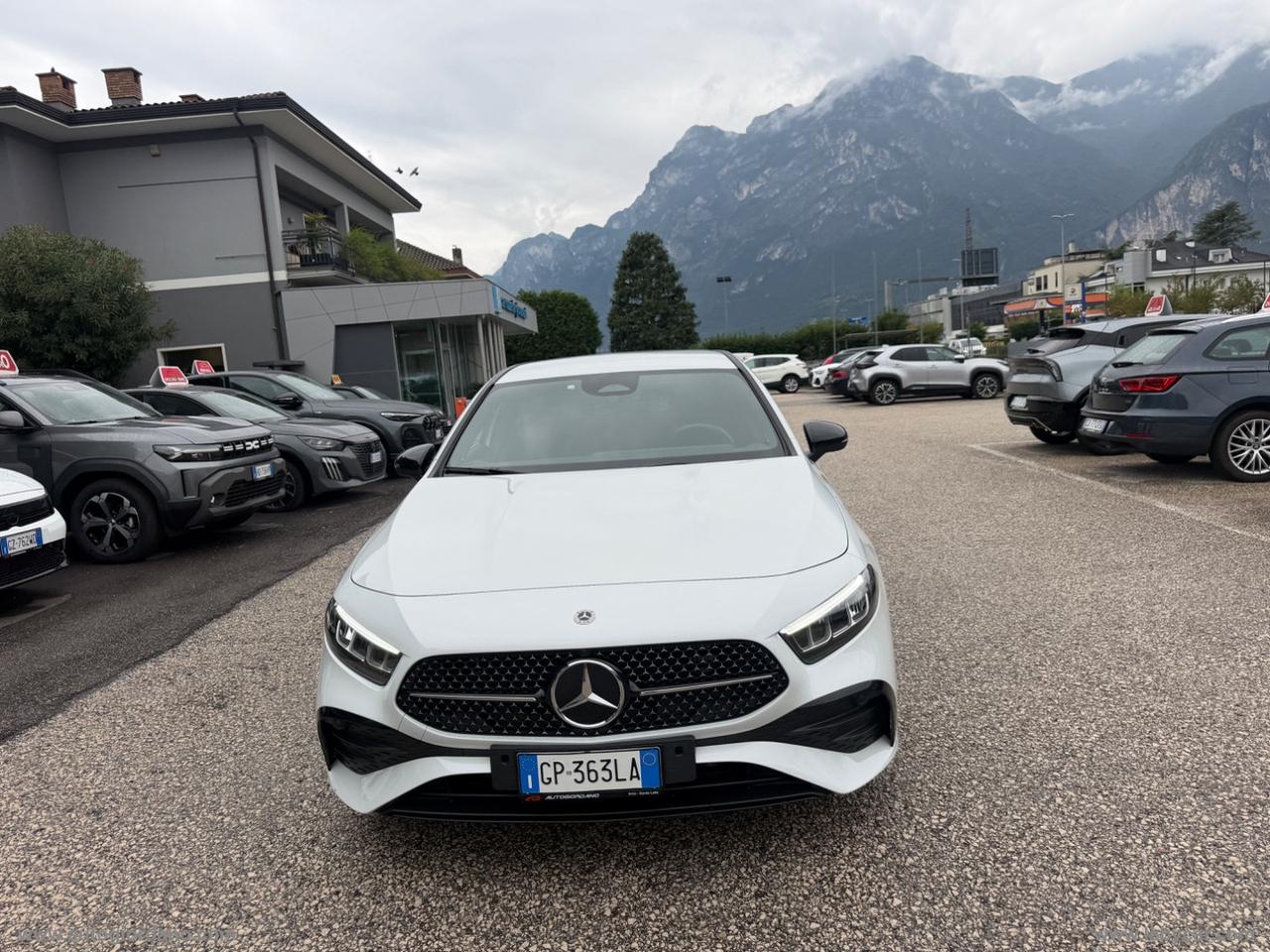 MERCEDES-BENZ A 250 Aut. 4Matic 4p. Prem. Pl. AMG Line