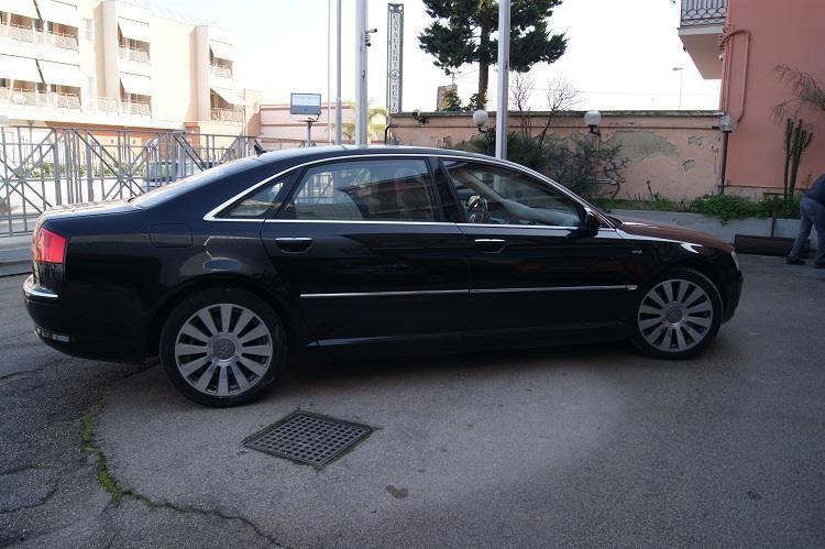 AUDI A8 A8 L 6.0 W12 quattro Tiptronic