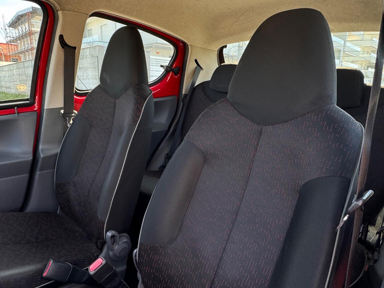 Peugeot 107 5p. Sweet Years FRIZIONE NUOVA