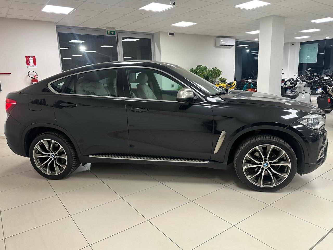 Bmw X6 xDrive30d 258CV Msport - 2015