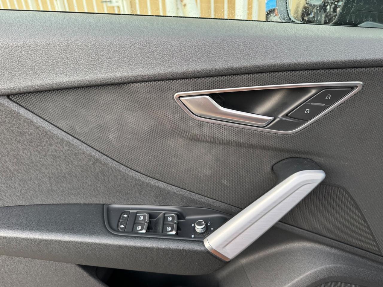 Audi Q2 30 TDI 116CV S tronic S-line Edition COCKPIT tetto
