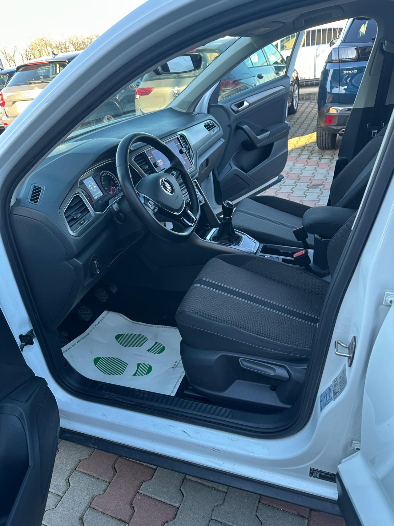 Volkswagen T-Roc 1.0 TSI Business BlueMotion Technology