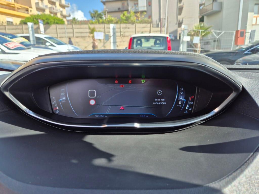 Peugeot 3008 BlueHDi 130CV N1 AUTOCARRO TETTO