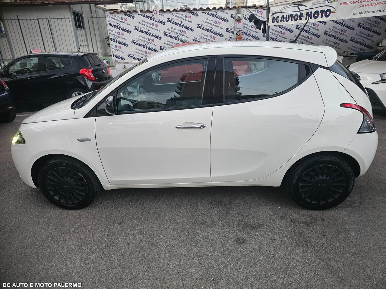 Lancia Ypsilon1.0 Benzina 69CV.Hybrid Ecochic 2022