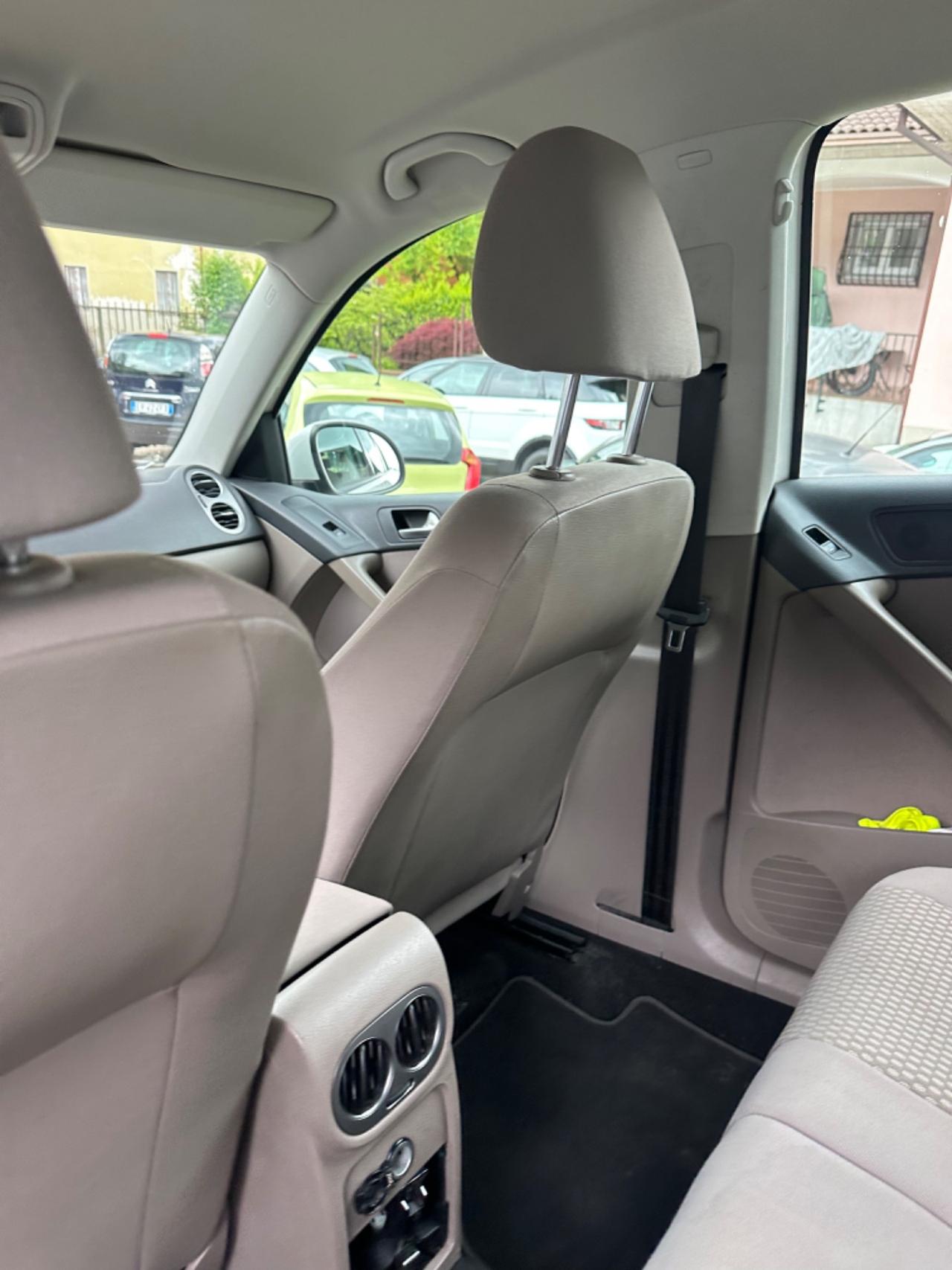 Volkswagen TIGUAN 1.4 TSI BLUEMOTION UNICOPR KMCERT