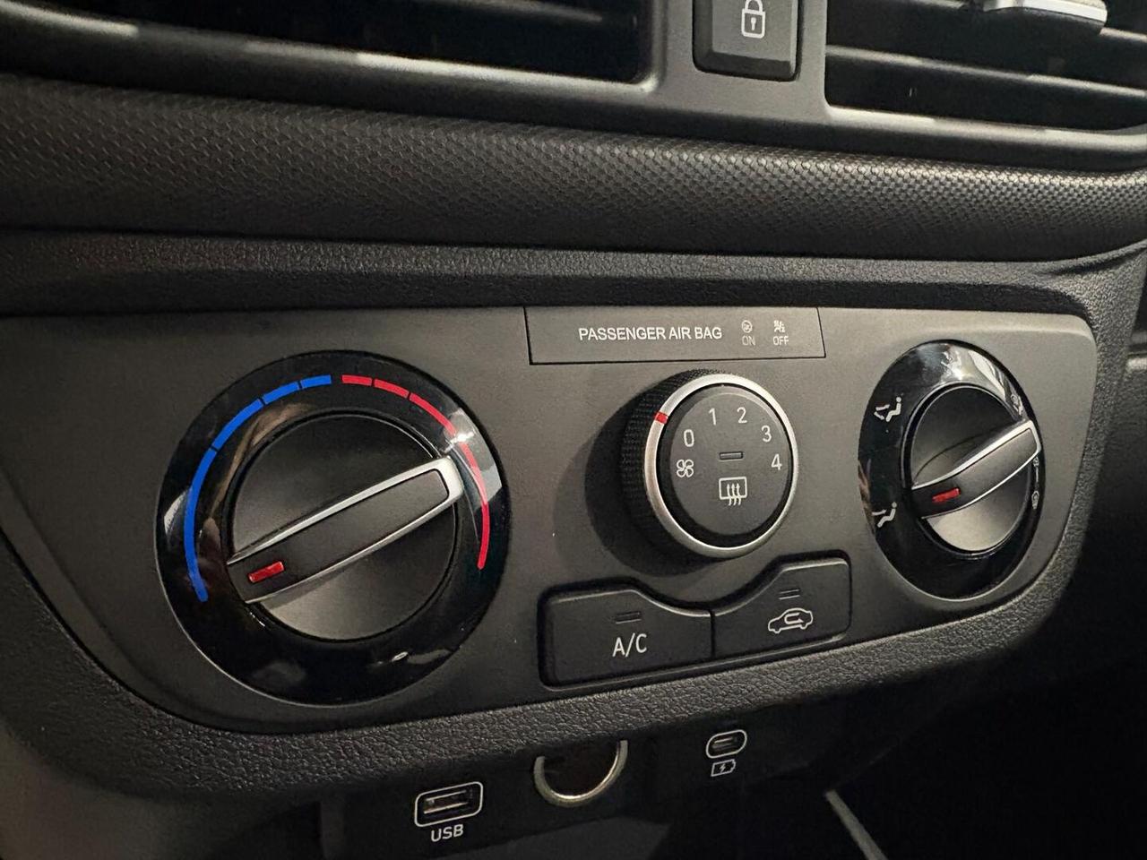 Hyundai i10 1.0 mpi Connectline 63cv
