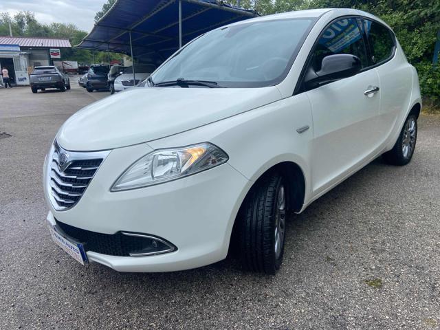 LANCIA Ypsilon 1.2 69 CV 5 porte GPL Ecochic Gold