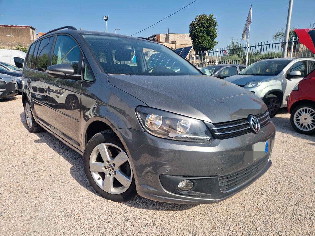 Volkswagen Touran 1.6 TDI DSG Comfortline-2014