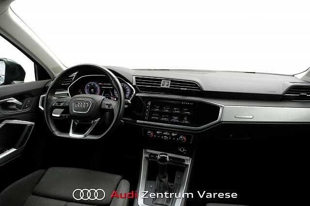 Audi Q3 35 TDI 150CV Quattro Stronic Business