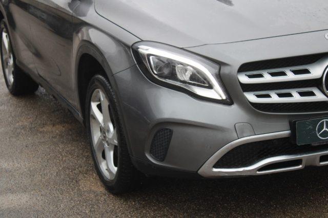 MERCEDES-BENZ GLA 180 d Sport