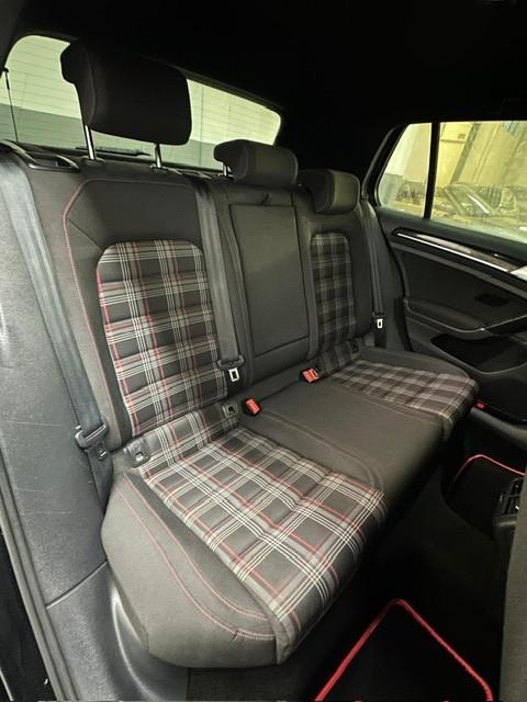 Volkswagen Golf GTI 2.0 TSI 5p. BlueMotion Technology