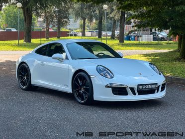 Porsche 911 3.8 Carrera 4 GTS Coupé