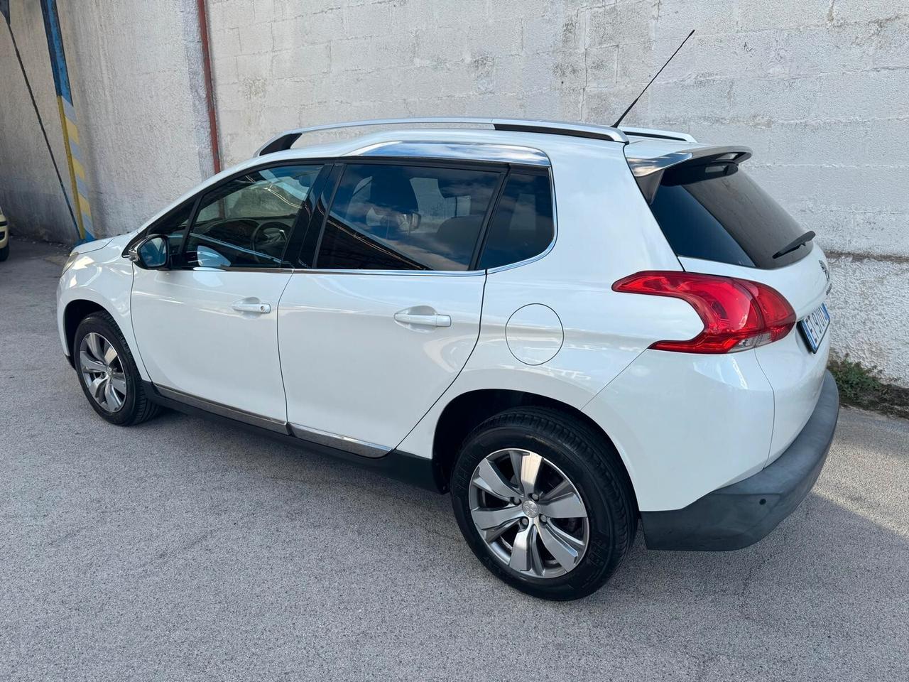 Peugeot 2008 1.6 e-HDi 92 CV Stop&Start Allure