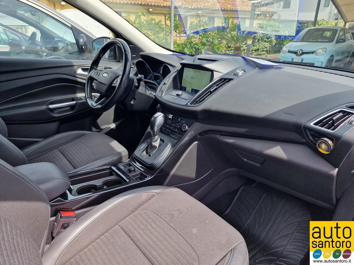 FORD KUGA 1.5 C/A TITANIUM BUSINESS