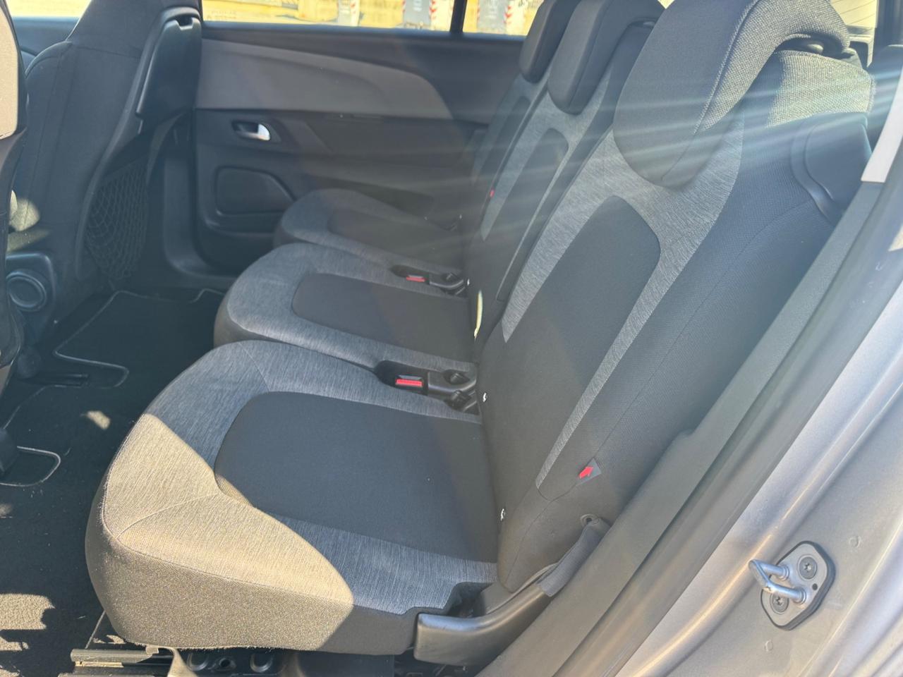 GRAND C 4 Space Tourer Blue HDI shine park 7 posti