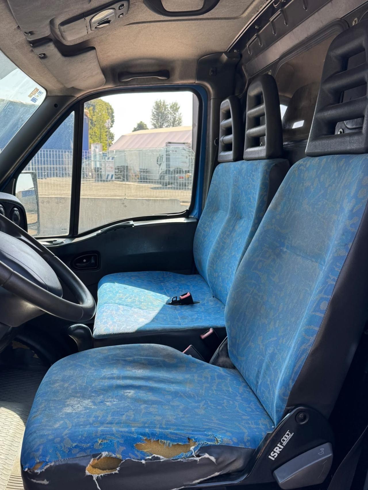 Iveco Daily 35C13P/Bar.tor.2.8TDI PLM-RG Cab.