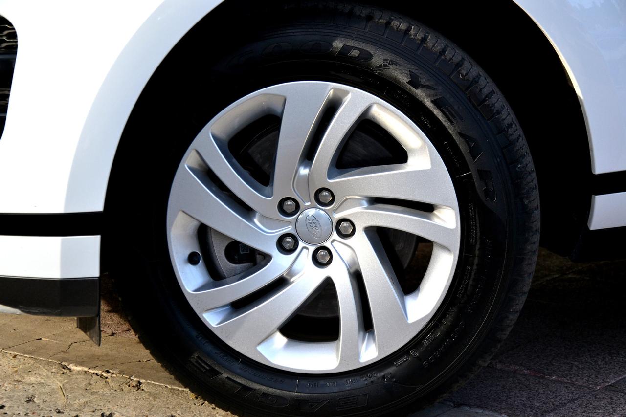 Land Rover Range Evoque 2.0D I4 163CV AWD MHEV R-DYNAMIC **PREZZO VERO**