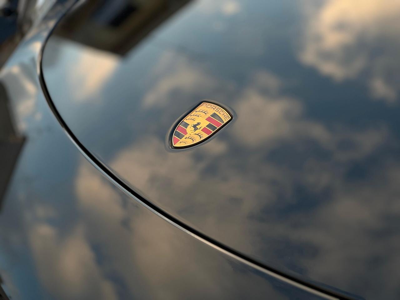 Porsche 718 Spyder Boxster 2.0 T 300 CV PDK