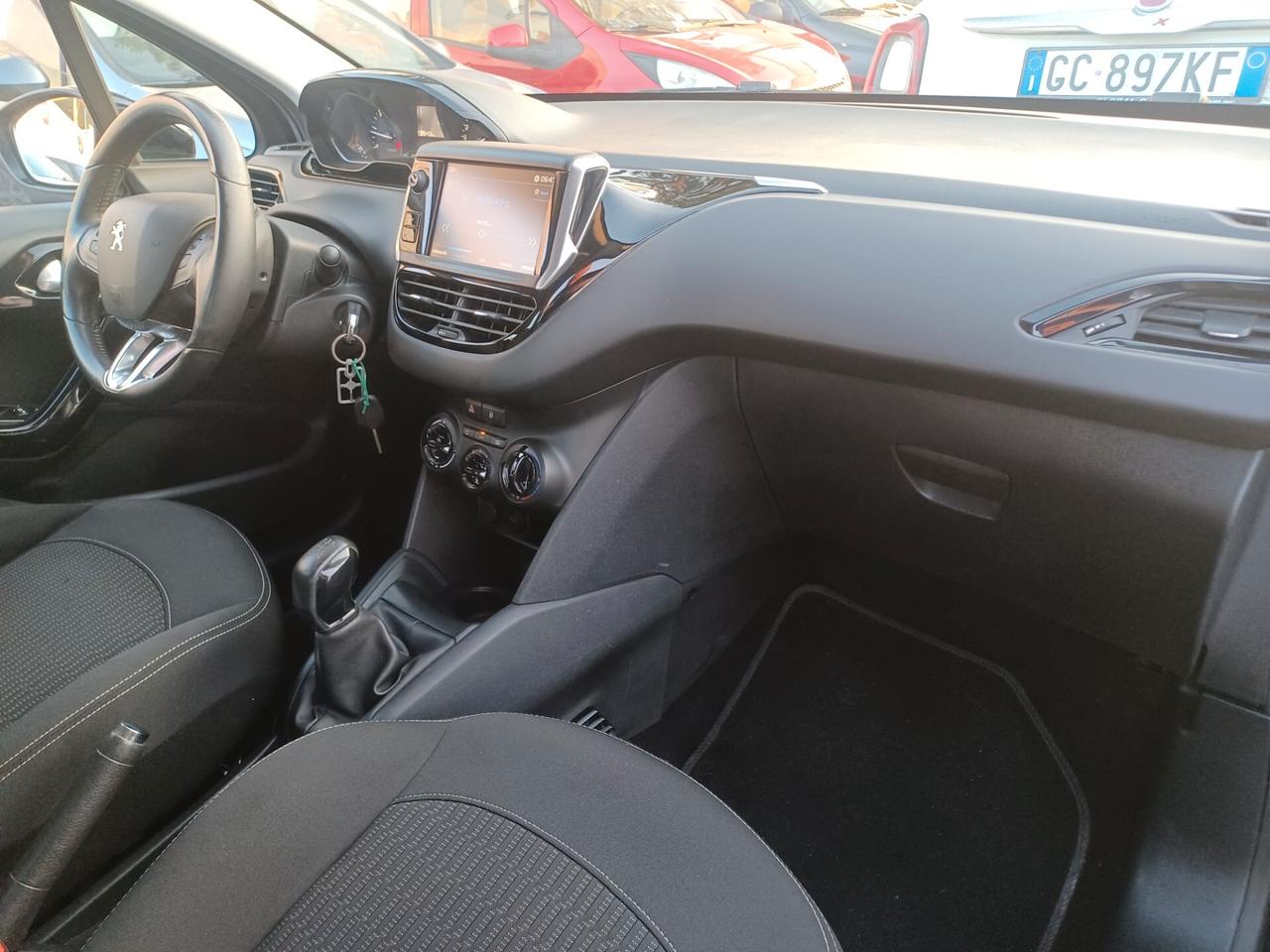 Peugeot 208 1.6 e-HDi Allure SOLO 90000 KM