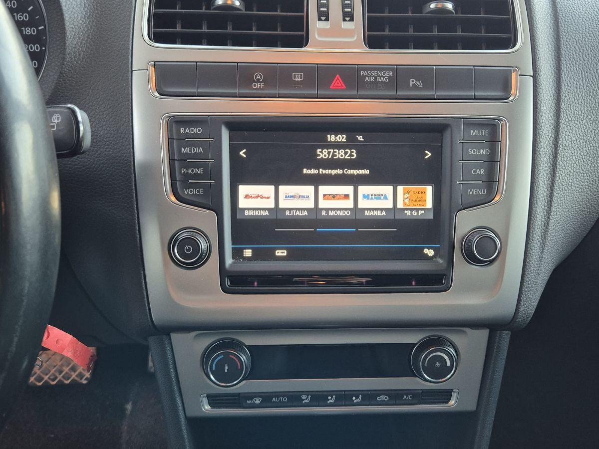 VOLKSWAGEN - Polo - 1.4 TDI 90CV 5p. DSG Highline Full Led