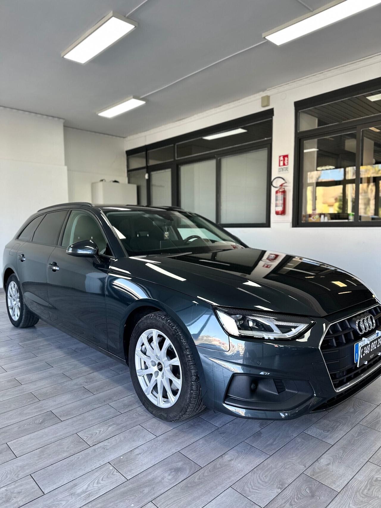 Audi A4 2.0 40 TDI 204cv 2022