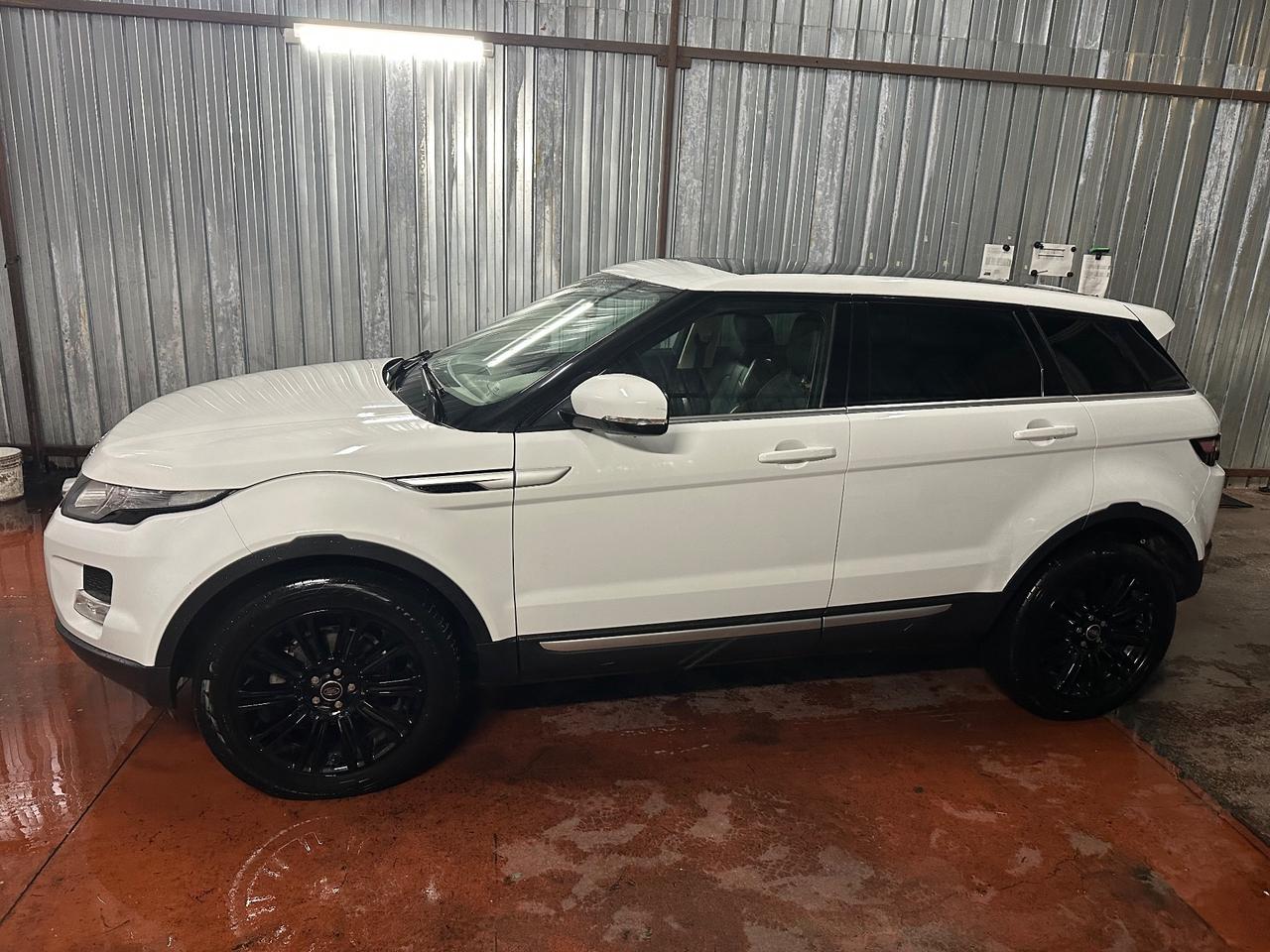 Land Rover Evoque 2.2 TD4 Prestige...FULL