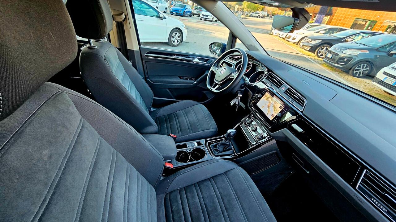 Volkswagen Touran 2.0 TDI 150 CV SCR Executive BlueMotion Technology