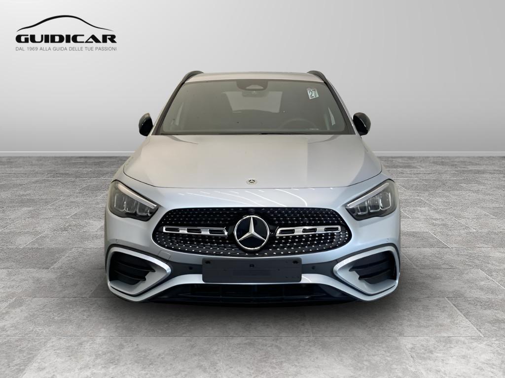 Mercedes-Benz GLA 180 d Automatic