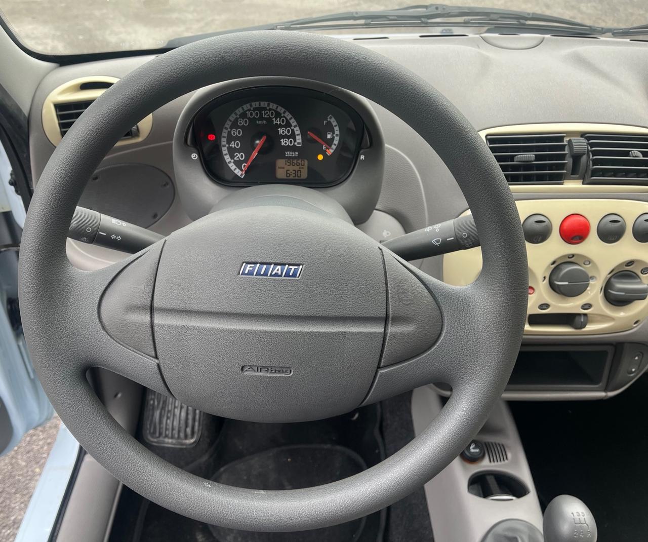 Fiat 600 1.1 Active-solo km 19800