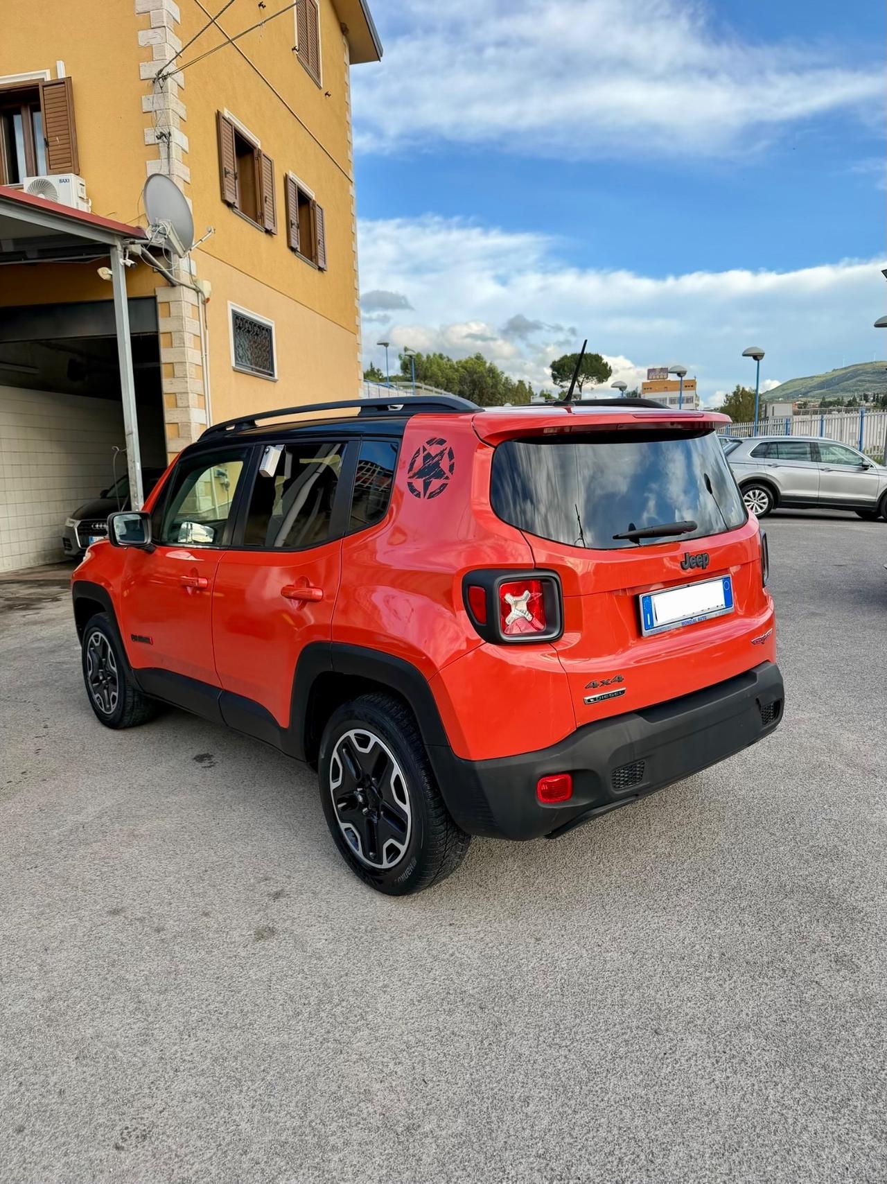 Jeep Renegade 2.0 Mjt 170CV 4WD Trailhawk