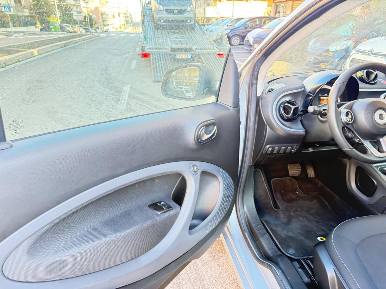 Smart ForTwo 70 1.0 twinamic Passion LED PDC PANORAMA BLUETOOTH SOLO 1600 KM INTROVABILE