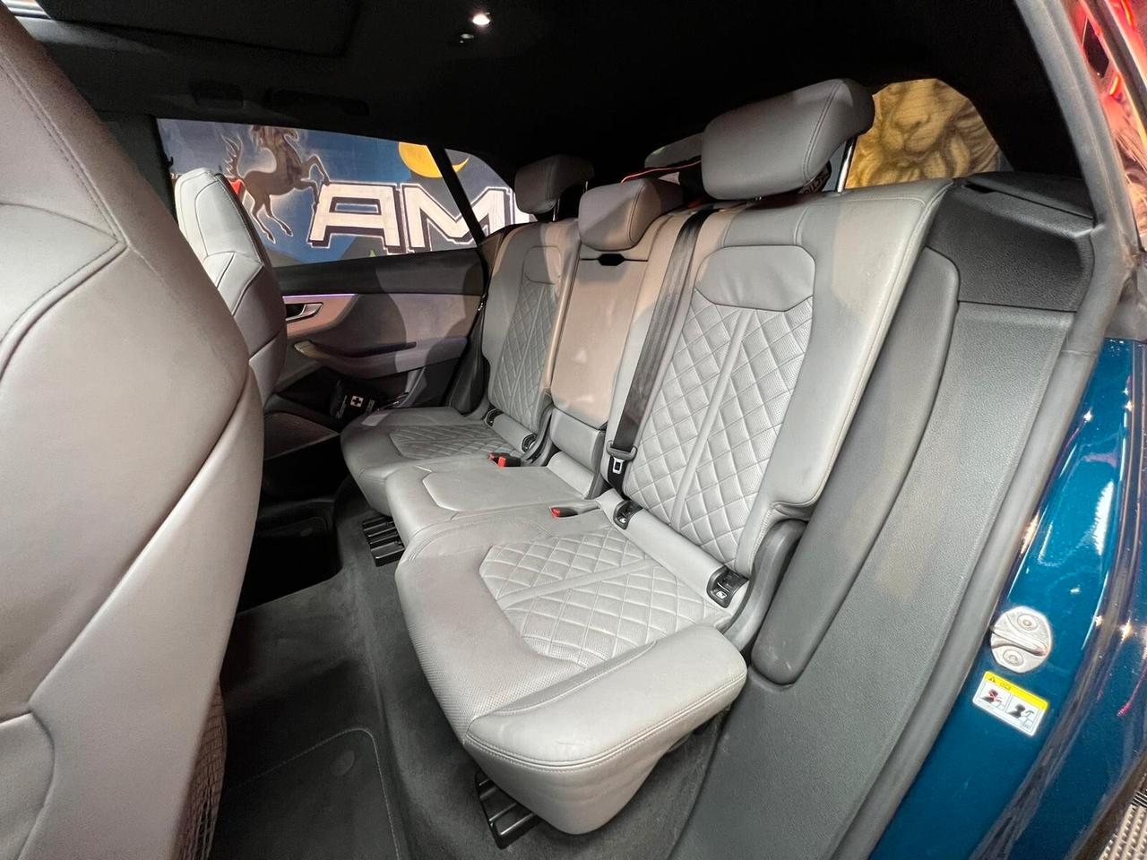 Audi Q8 50 TDI 286 CV quattro tiptronic Sport (610)