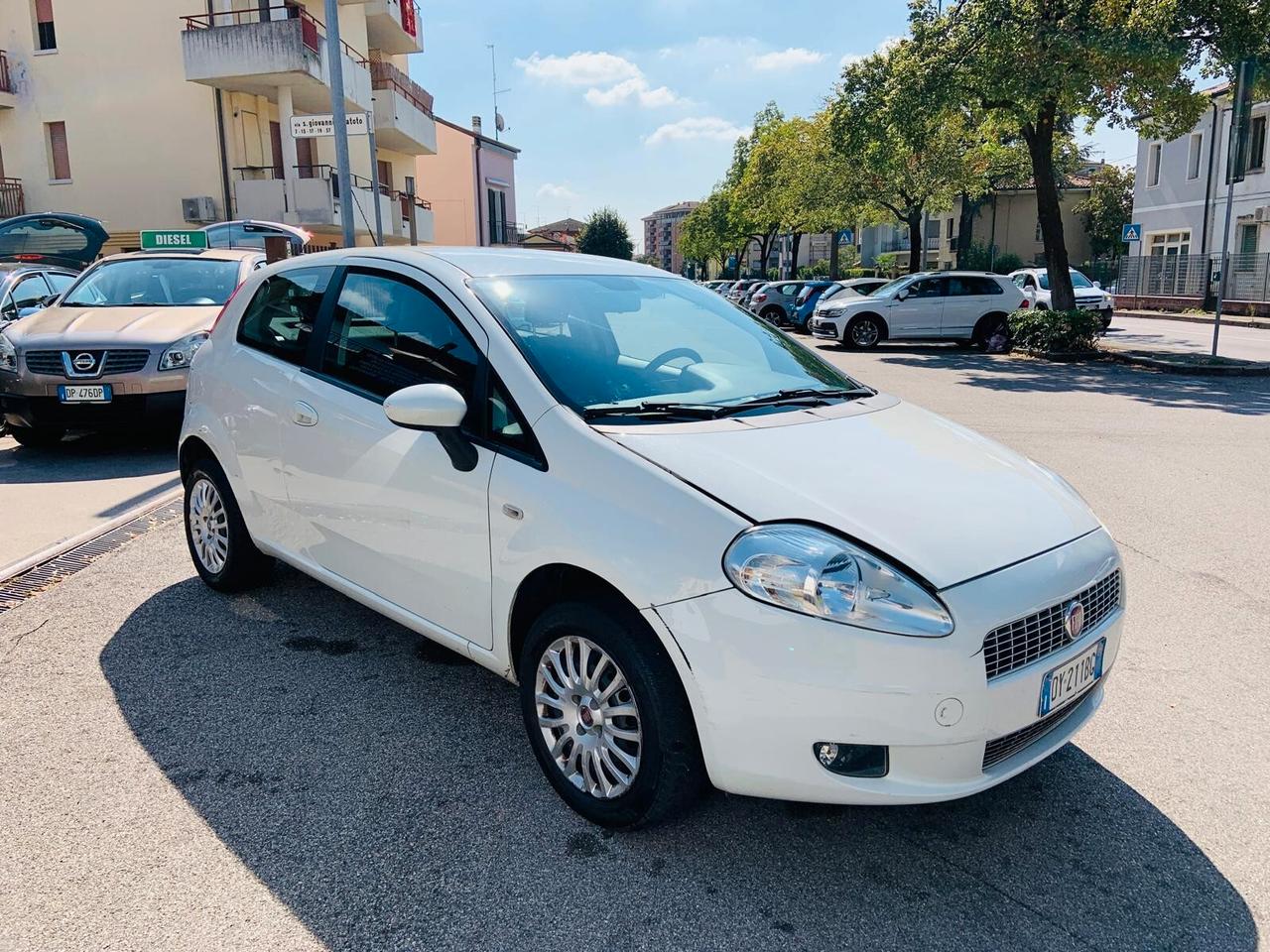 Fiat Grande Punto 1.4 3 porte Active Natural Power