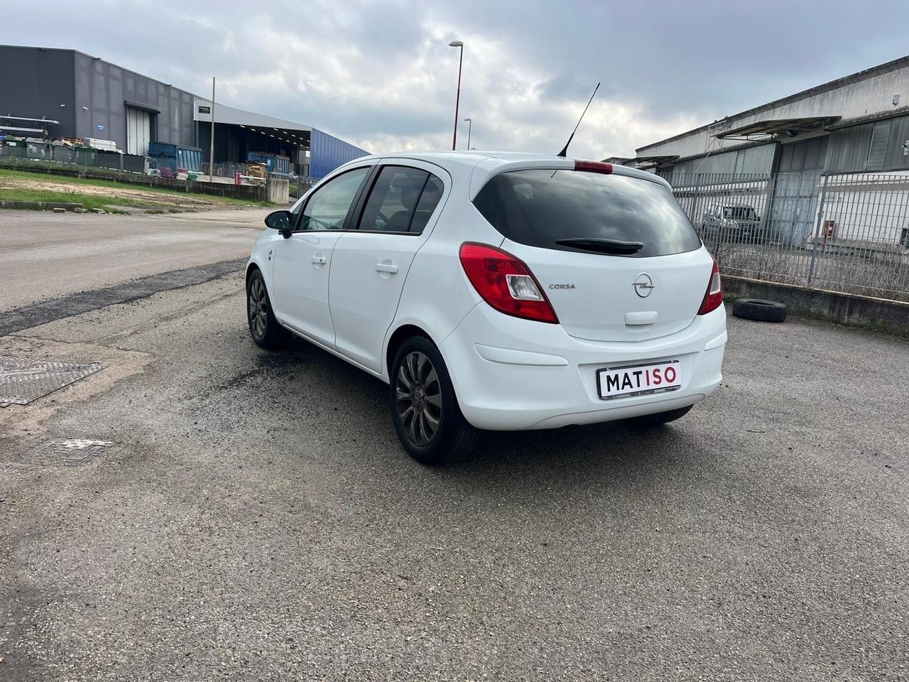 Opel Corsa 1.2 5p Edition 117000 km GARANZIA 12 m